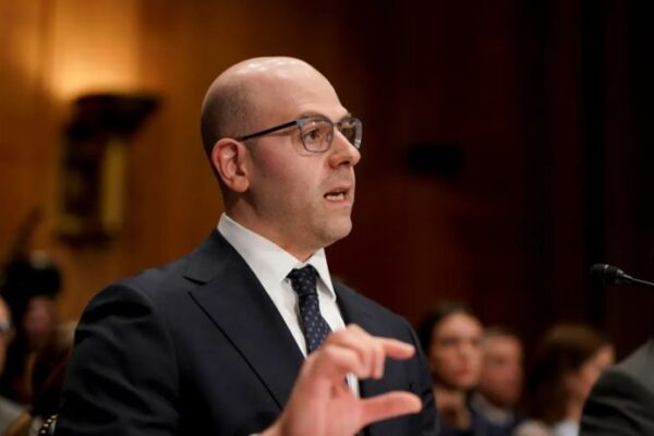 FED/Miran: Faiz İndirimleri Sürmezse Ekonomik Daralma Kapıda!